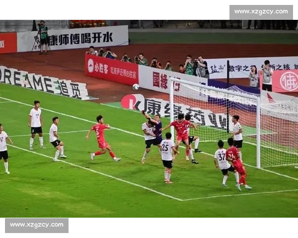 进球献战友！郑文煊举球衣暖苏超关键战